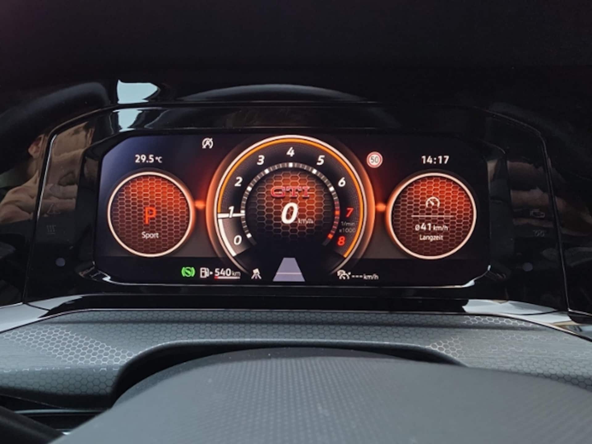 Volkswagen Golf GTI