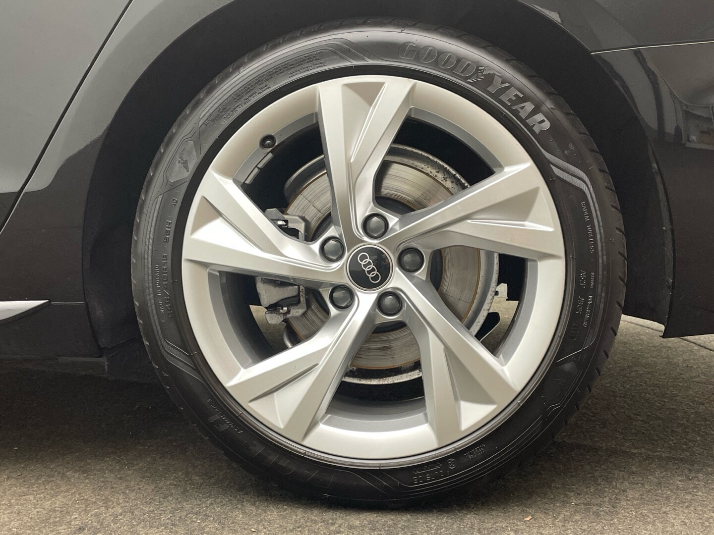 Image about Audi A4 Avant S line 35 TFSI S tronic
