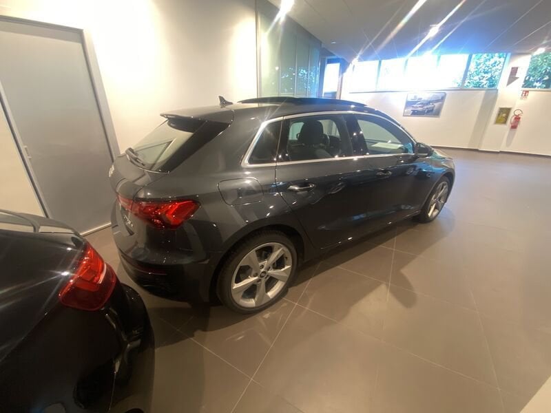 Image about Audi A3 Sportback TFSI e Business Advanced 40 TFSI e 150 kW (204 PS) S tronic