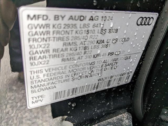 2025 Audi Q8 Premium Plus - Photo 17