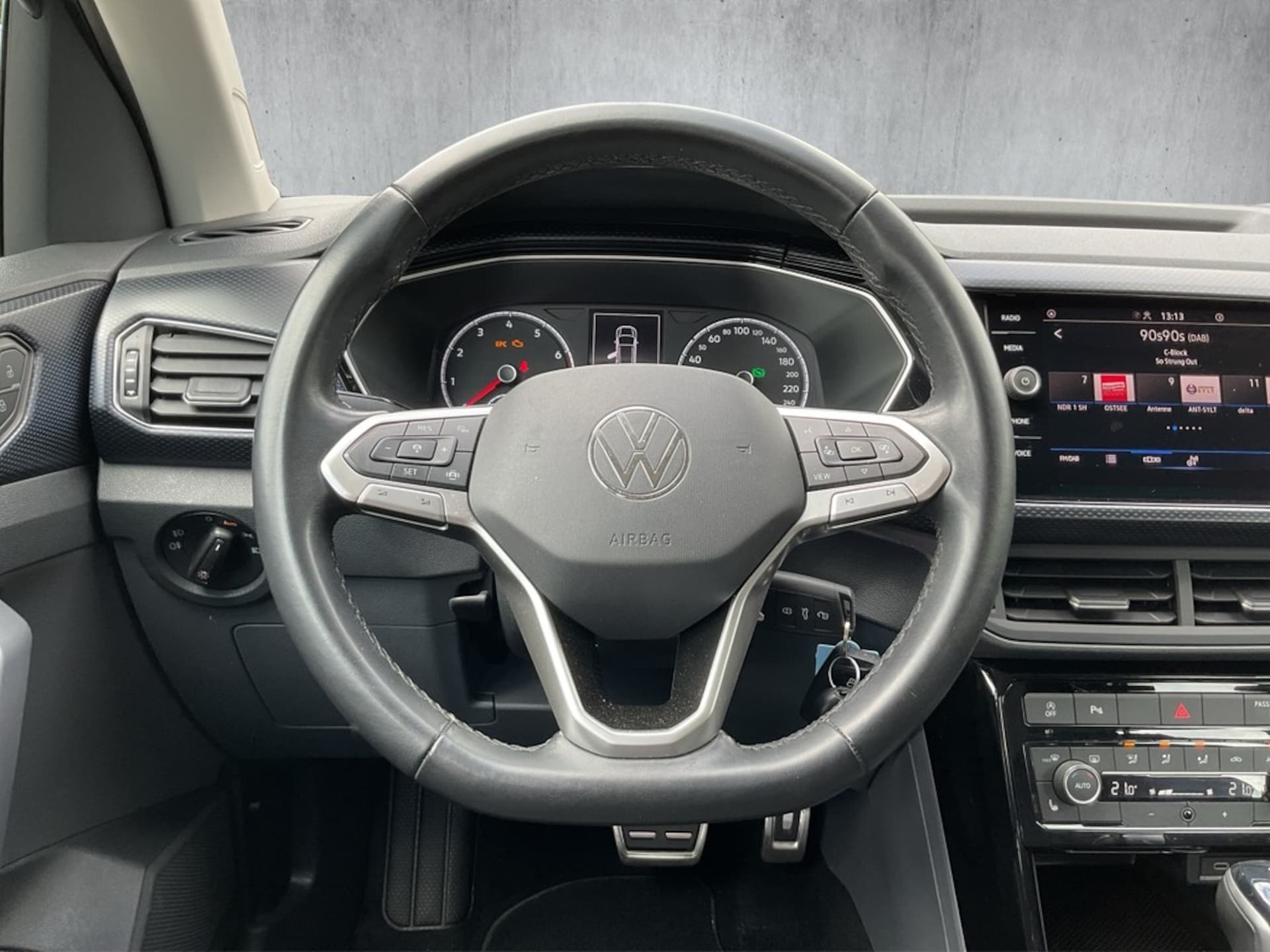 Volkswagen T-Cross United