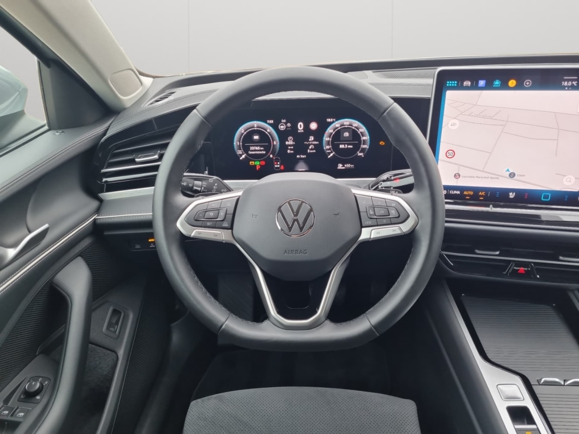 Volkswagen Passat Elegance
