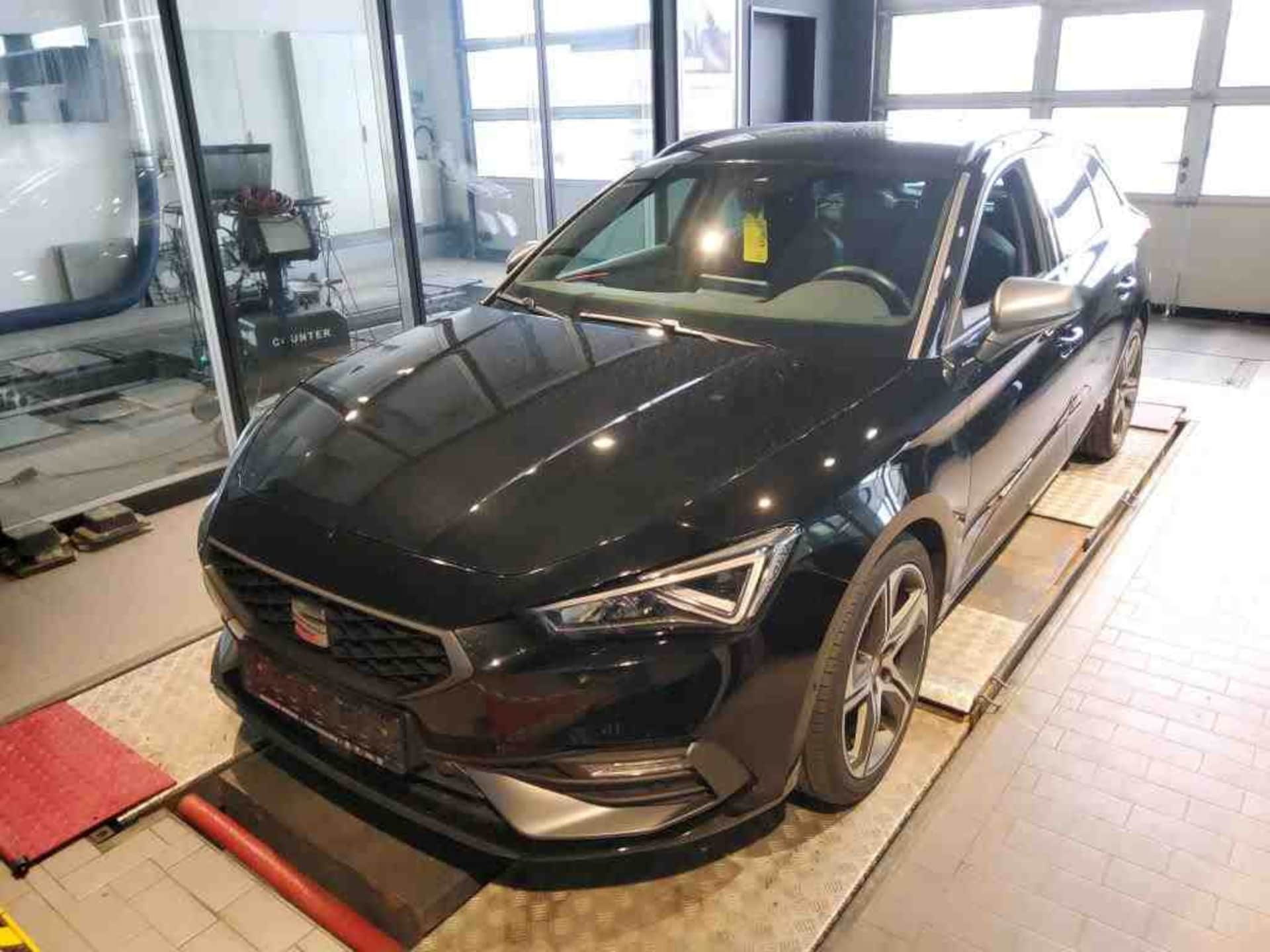 SEAT Leon Sportstourer FR
