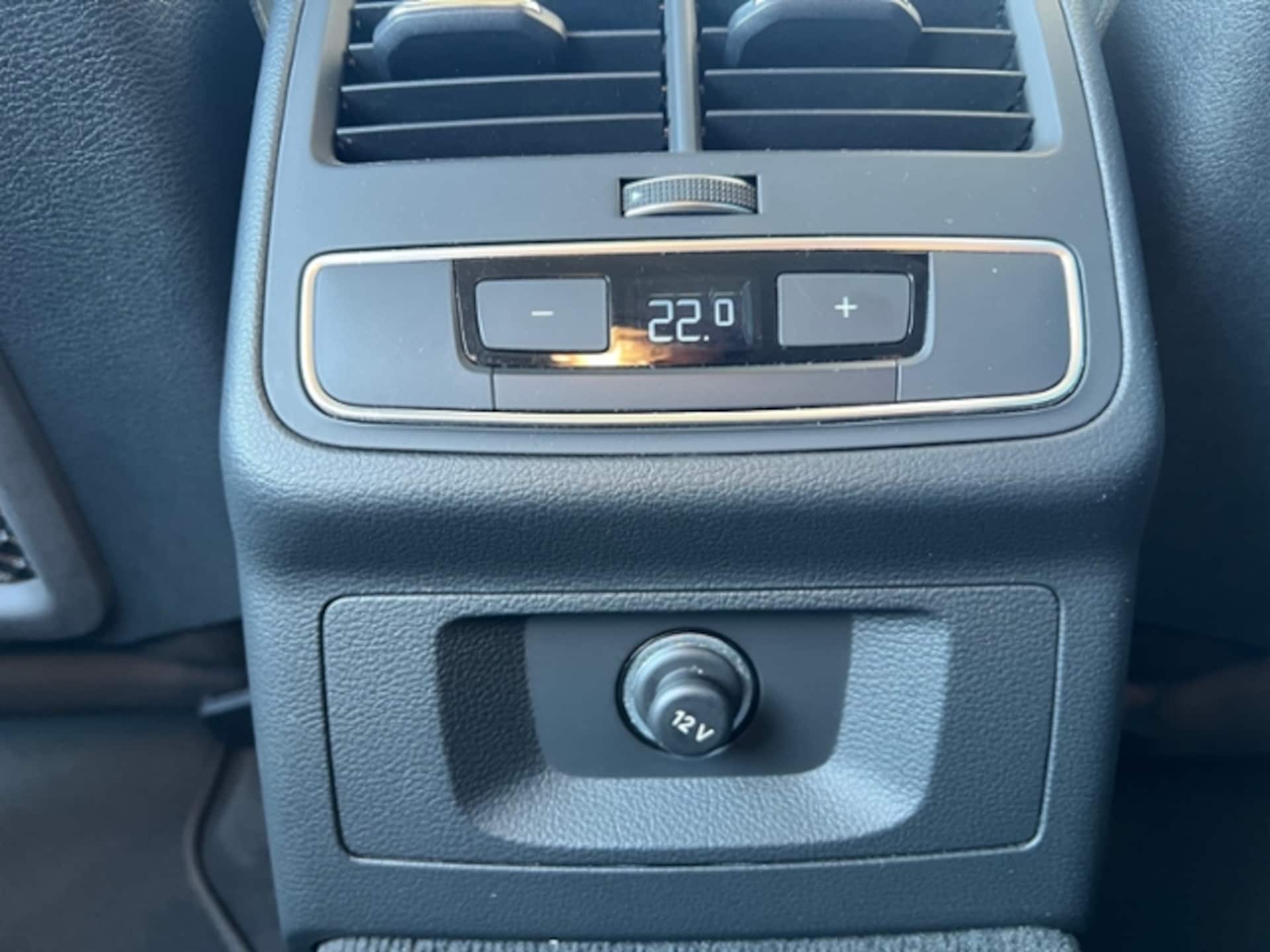 Audi A4 Avant S line