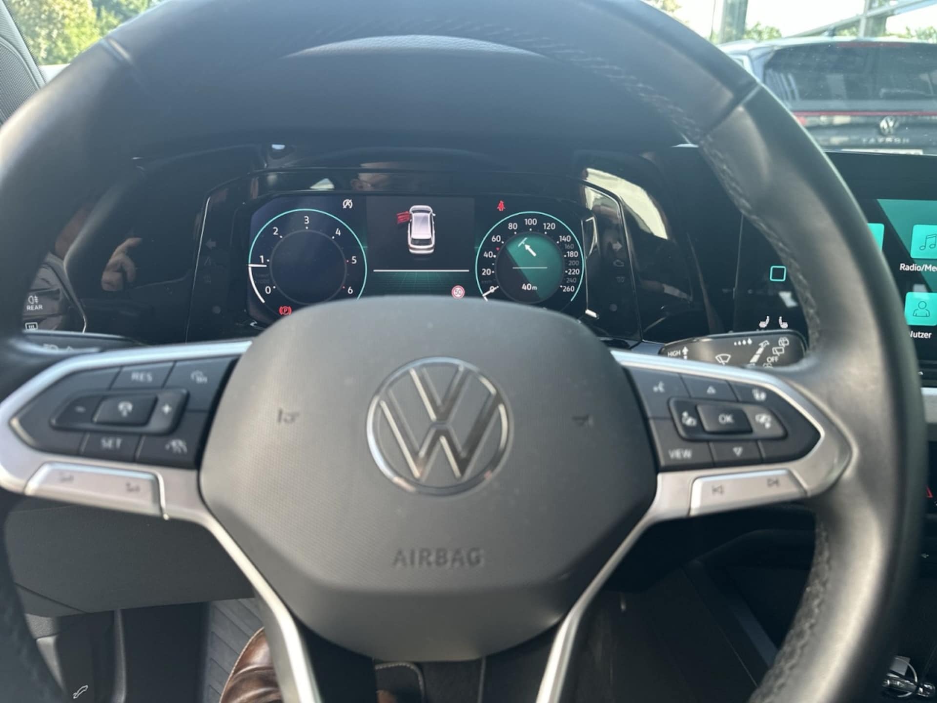 Volkswagen Golf Variant Life
