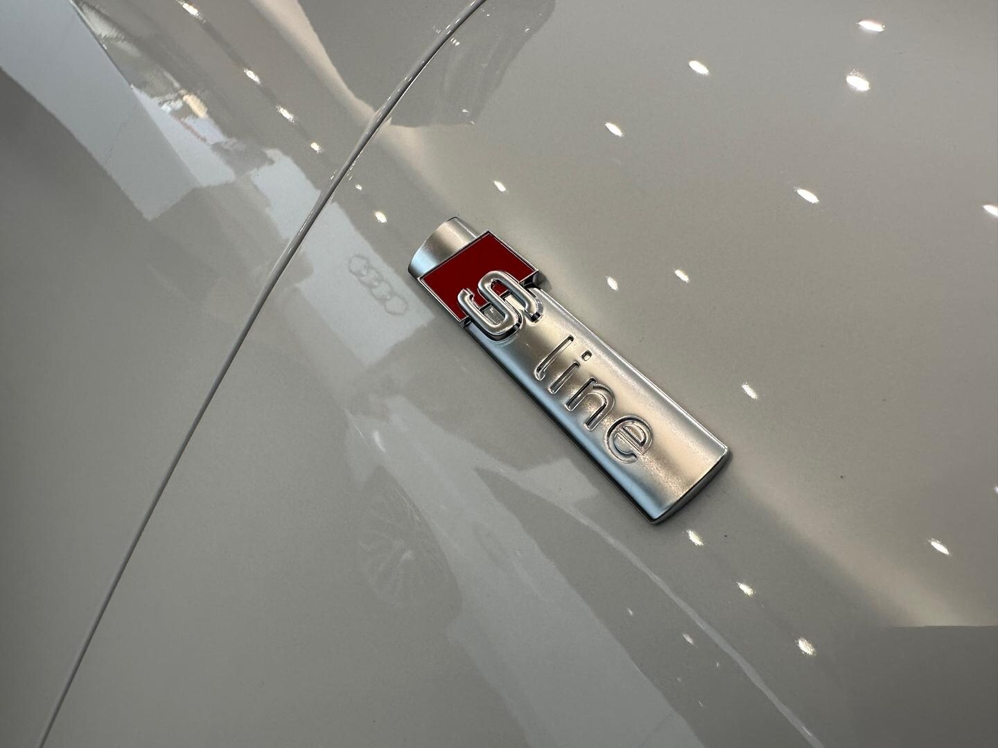 Image about Audi Q5 SUV TDI quattro 150 kW sport