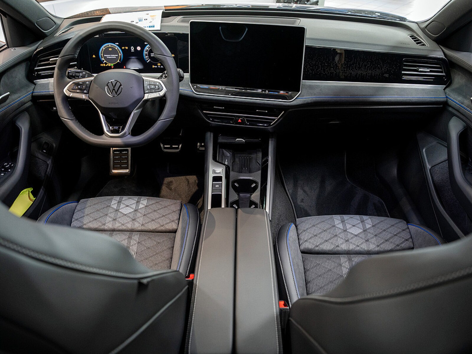 Volkswagen Passat – Bild 6
