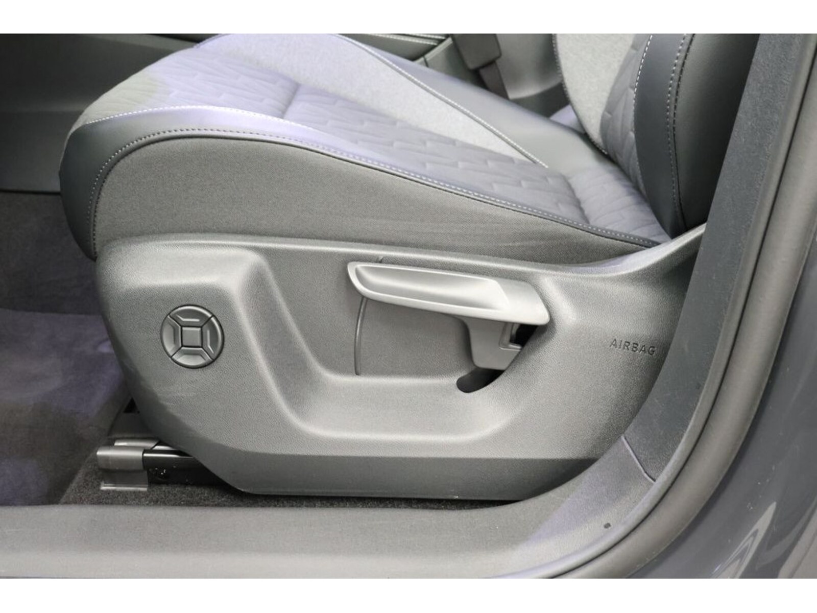 Volkswagen Tiguan – Bild 23