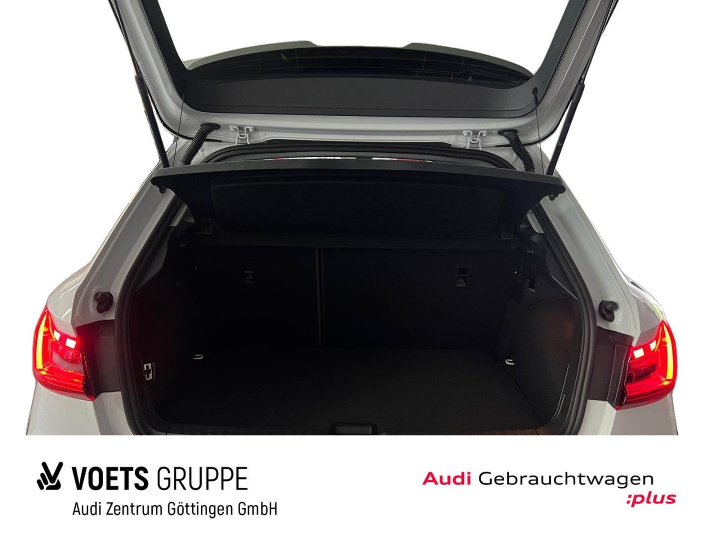 Bild über Audi A1 allstreet 30 TFSI Schaltgetriebe - für weitere Informationen kontaktieren Sie den Audi Partner