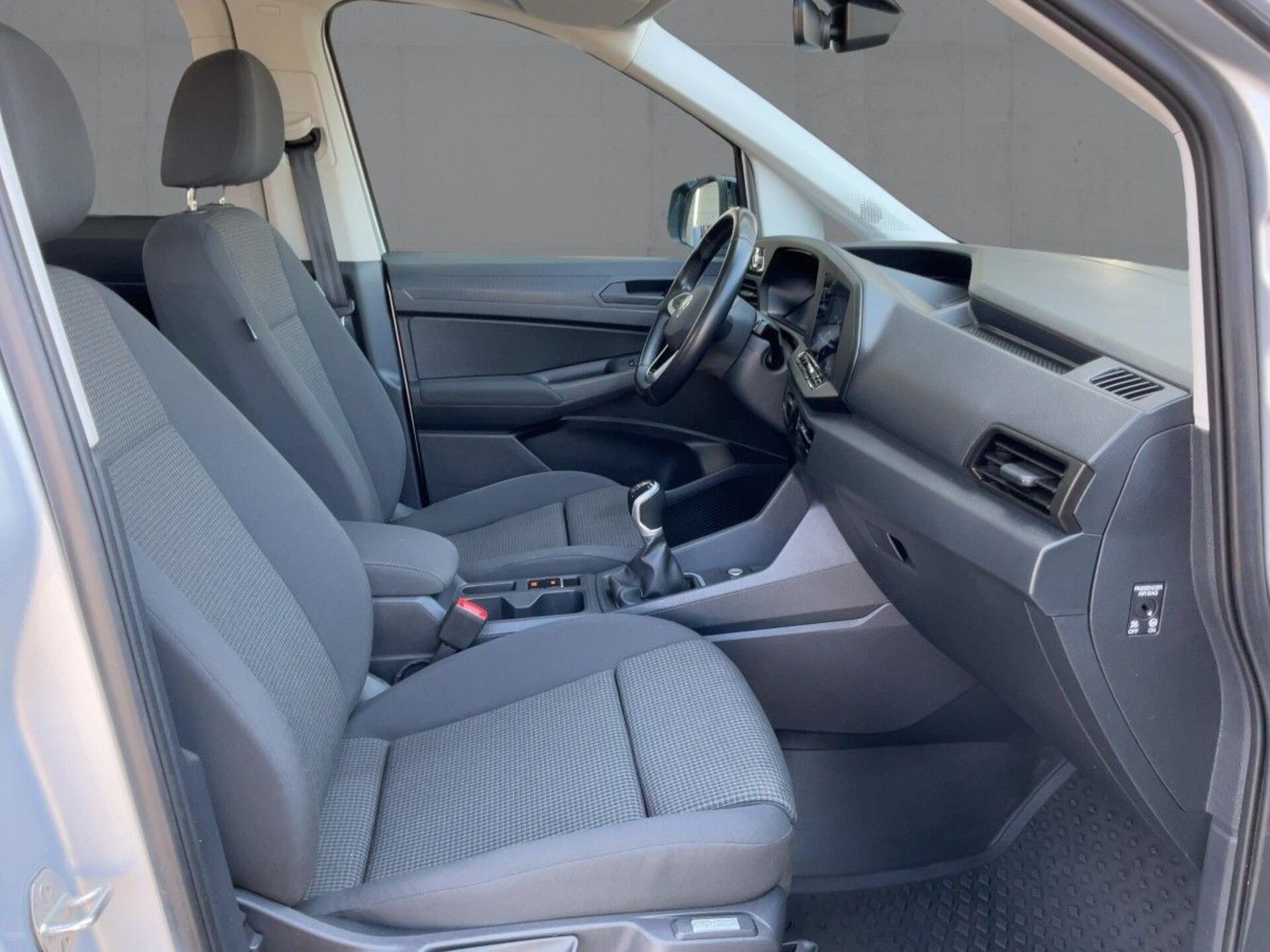 Volkswagen Caddy Basis-Modell