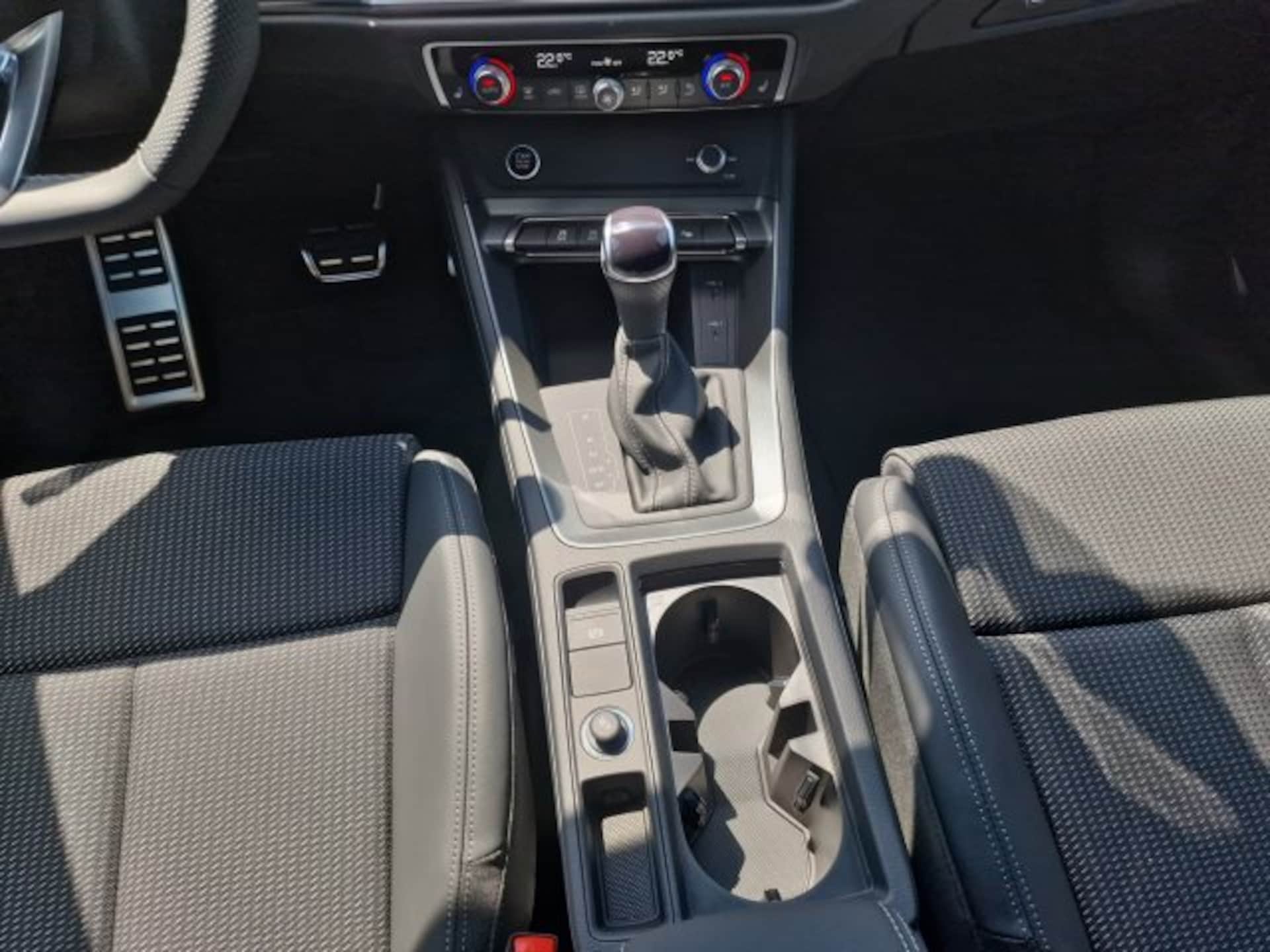 Audi Q3 SUV S line