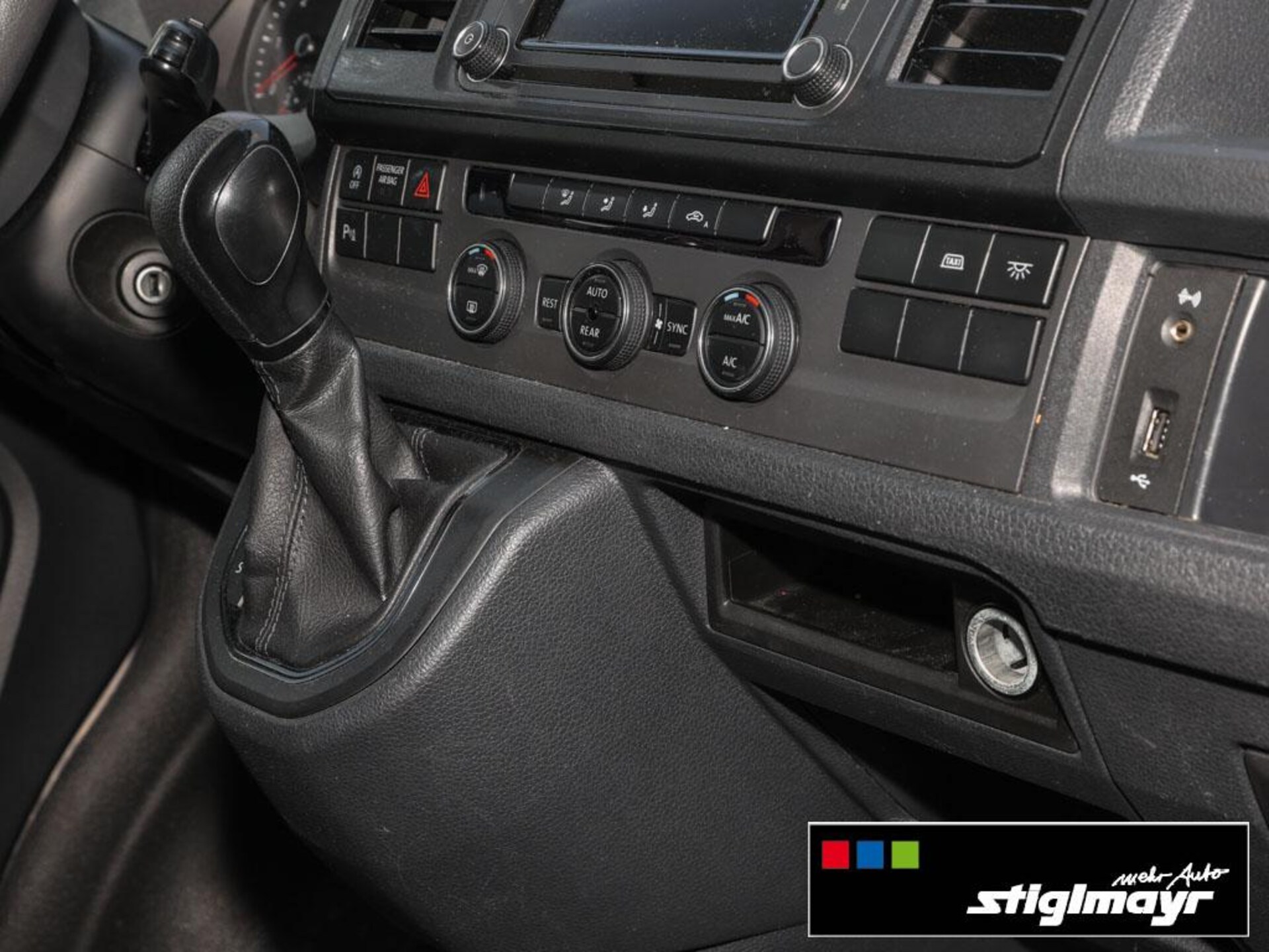 Volkswagen T6 Caravelle Comfortline
