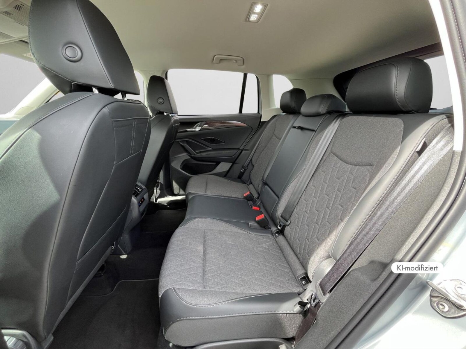 Volkswagen Tiguan – Bild 14