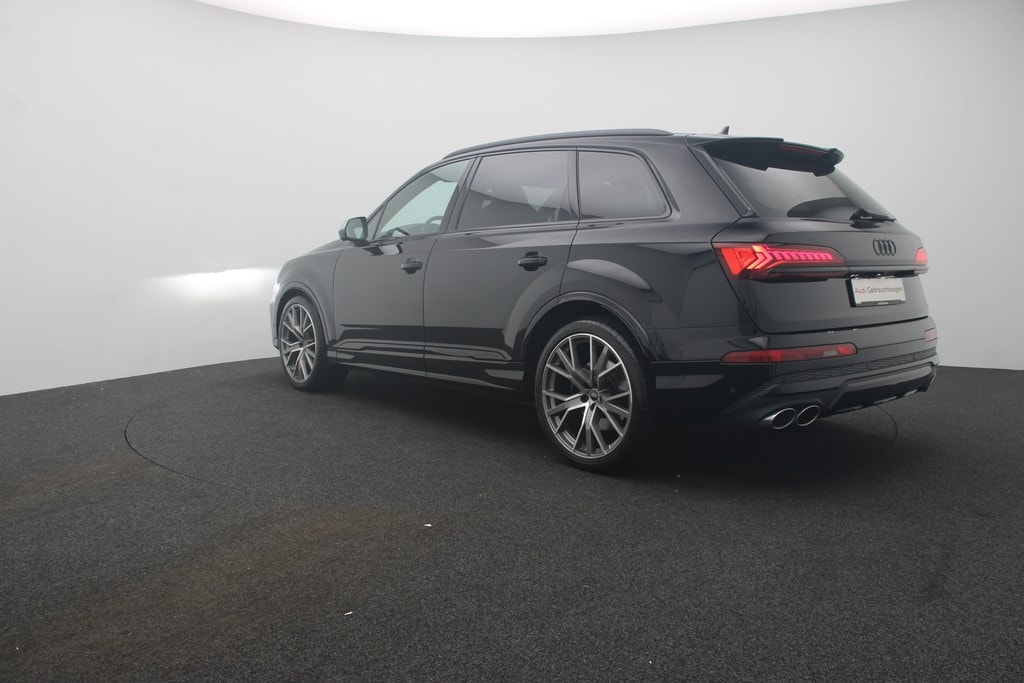 Image about Audi SQ7 TFSI quattro tiptronic