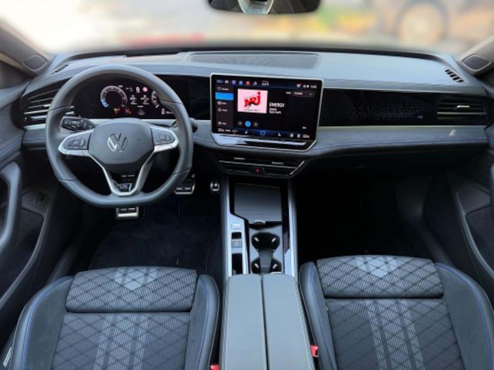 Volkswagen Passat R-Line