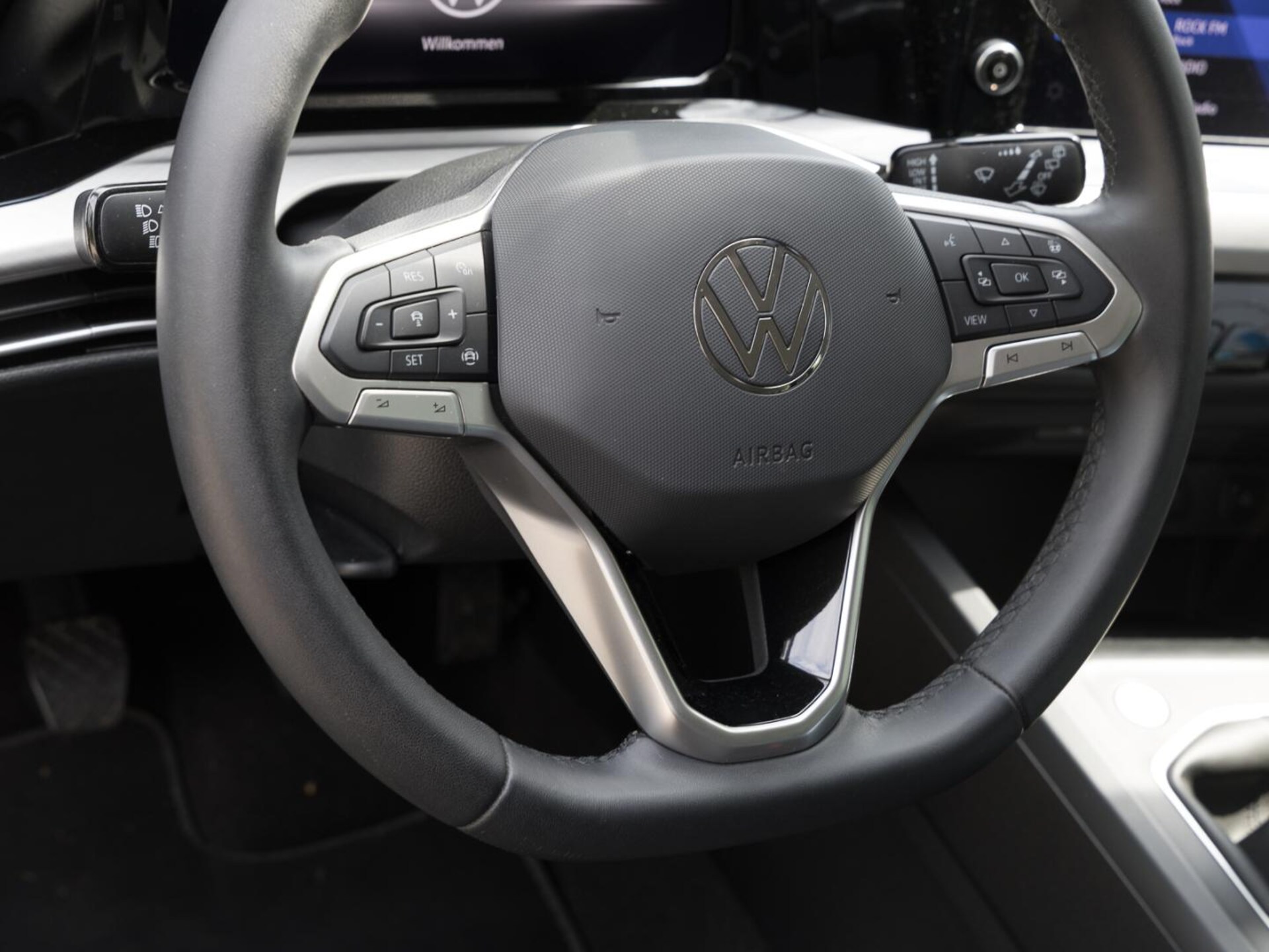 Volkswagen Golf Life