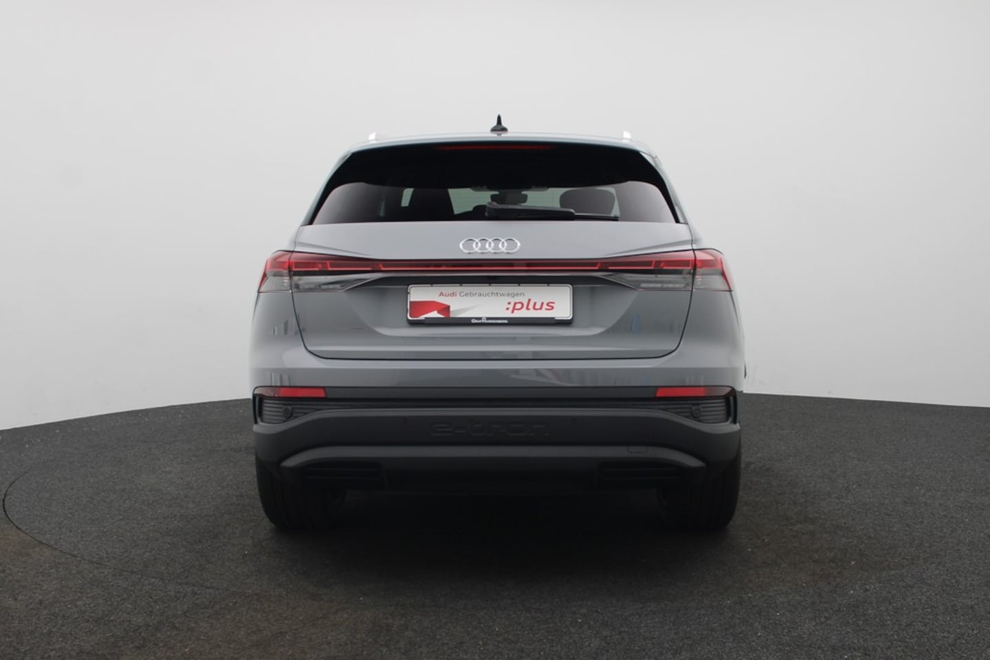 Bild über Audi Q4 e-tron 40 e-tron - für weitere Informationen kontaktieren Sie den Audi Partner