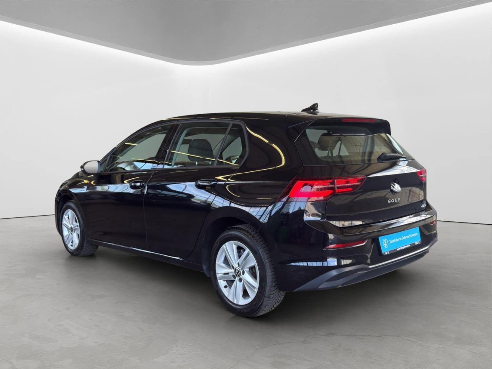 Volkswagen Golf Life