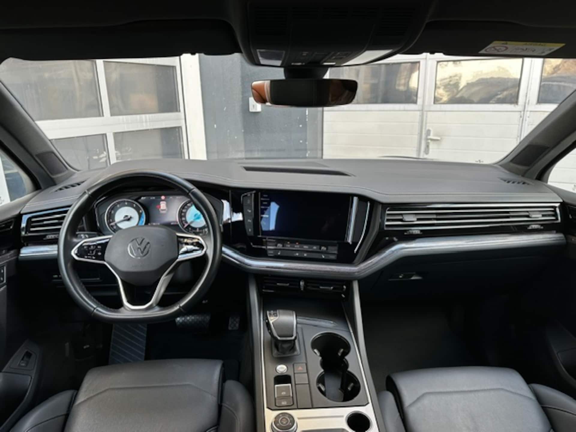 Volkswagen Touareg Elegance
