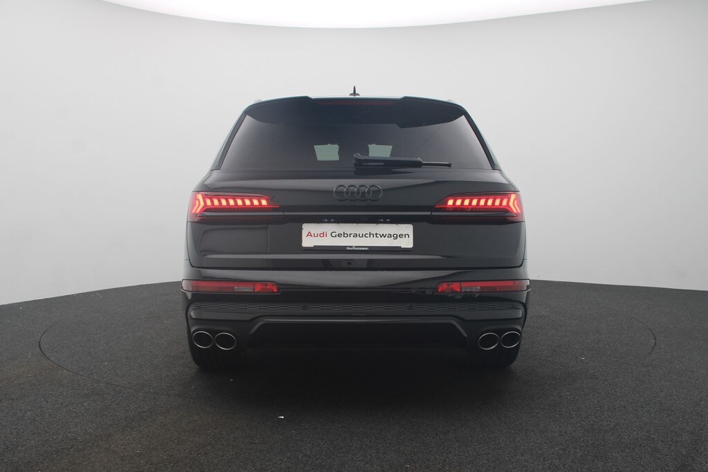 Image about Audi SQ7 TFSI quattro tiptronic
