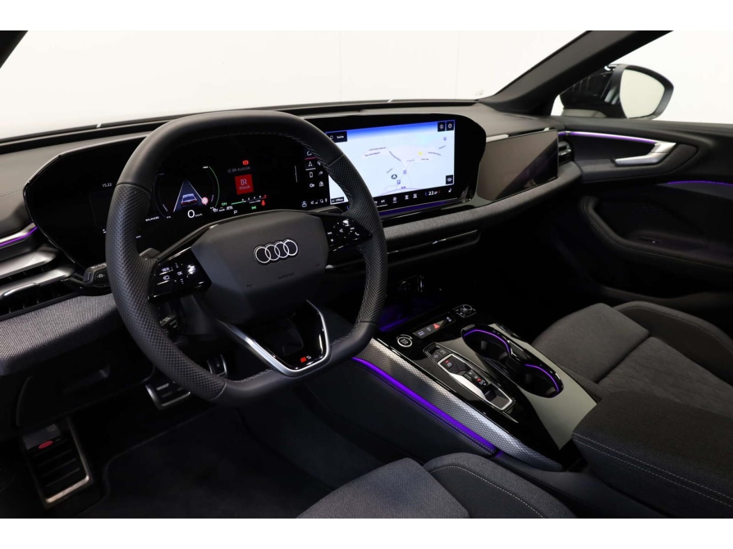Bild über Audi A5 Limousine e-hybrid e-hybrid quattro 220 kW S tronic - für weitere Informationen kontaktieren Sie den Audi Partner