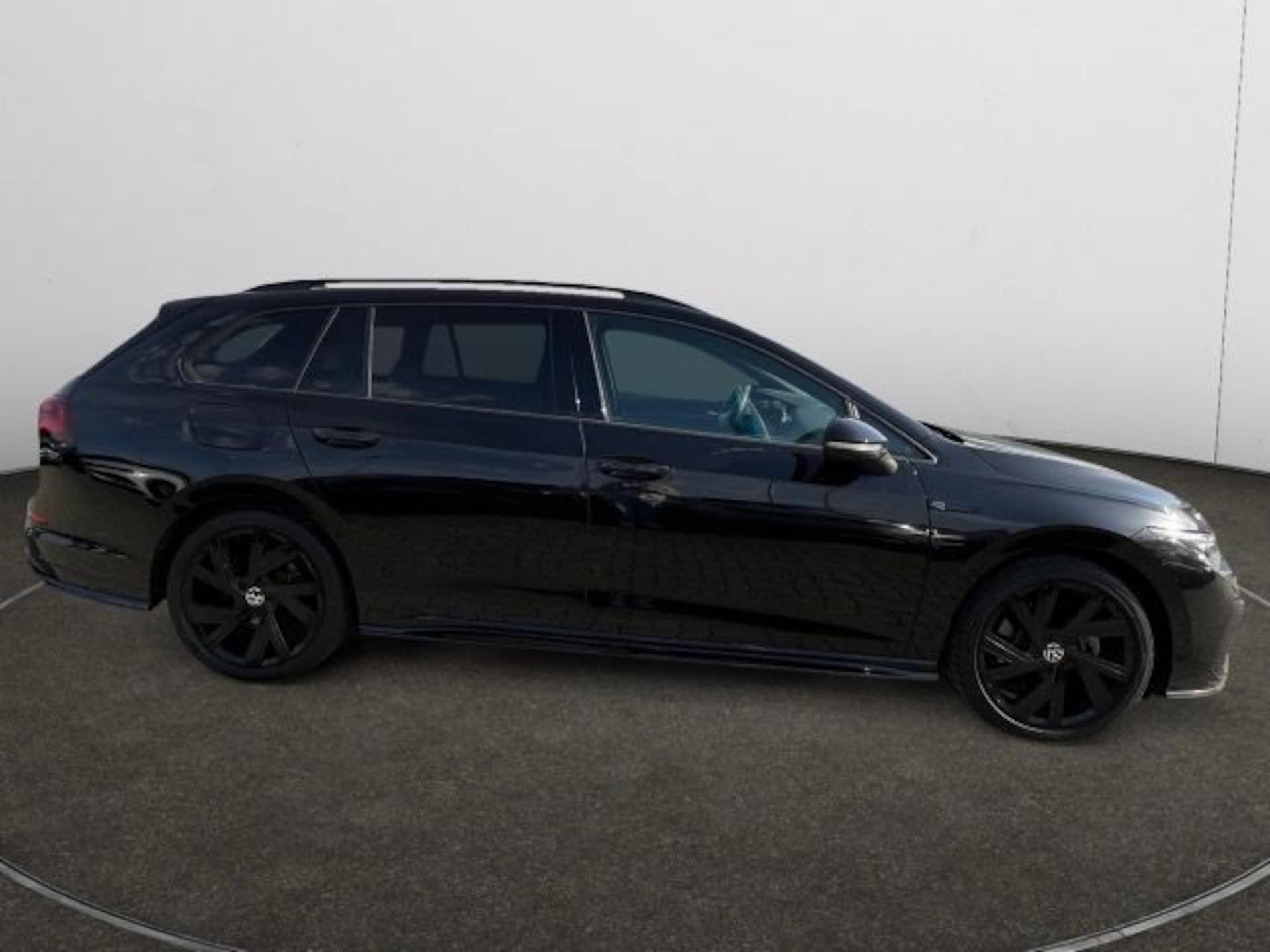 Volkswagen Golf Variant R-Line