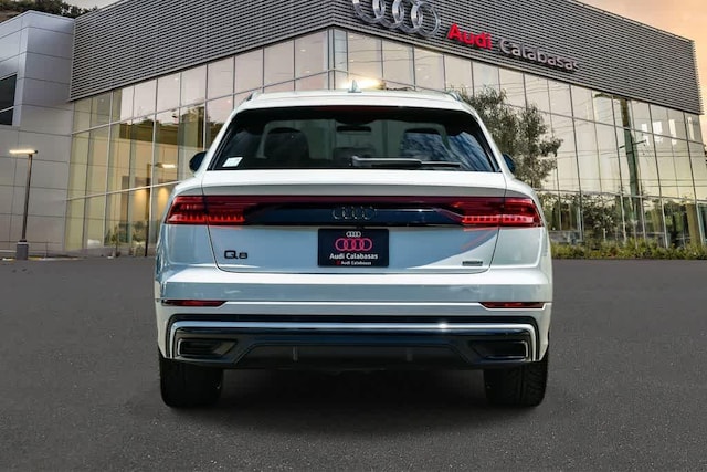 2021 Audi Q8