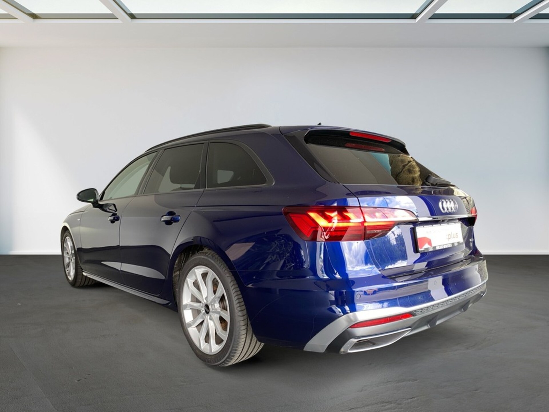Audi A4 Avant S line