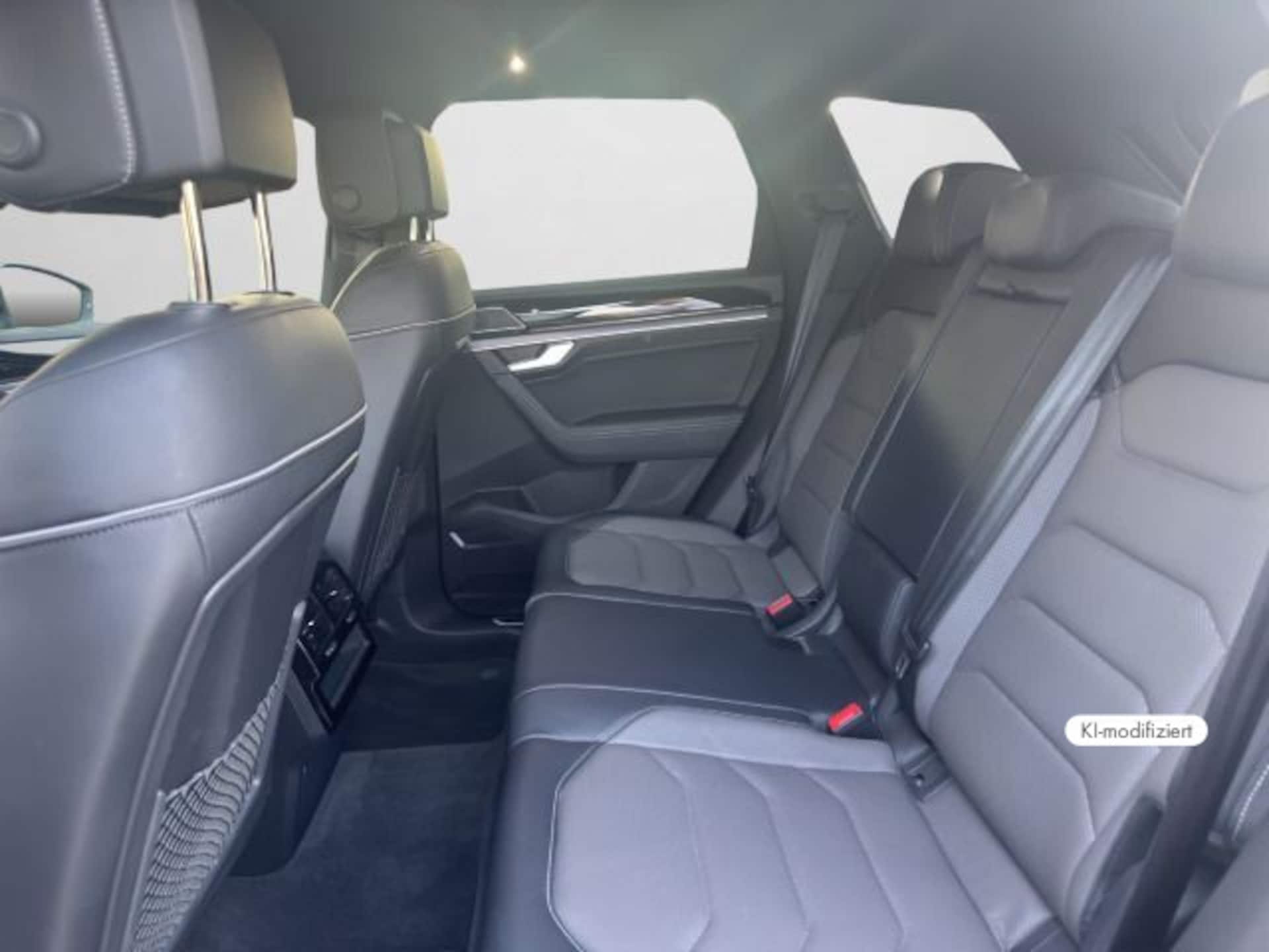Volkswagen Touareg R-Line