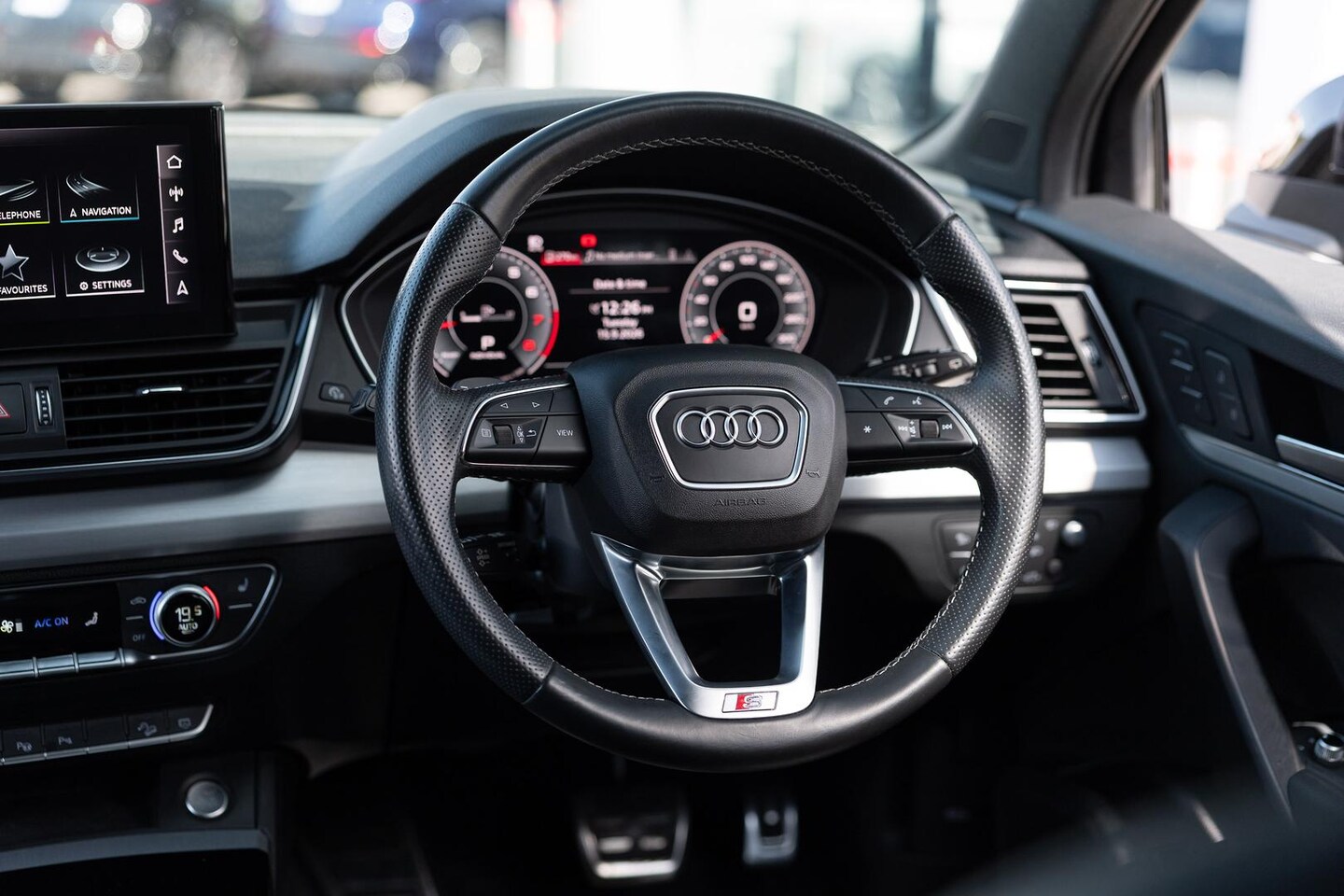 Image about Audi Q5 Sportback 45