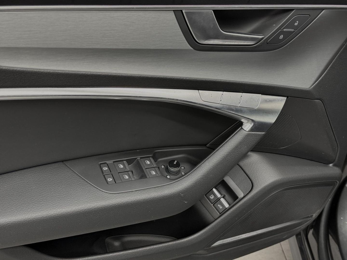 Image about Audi A7 Sportback TFSI e 55 TFSI e quattro S tronic