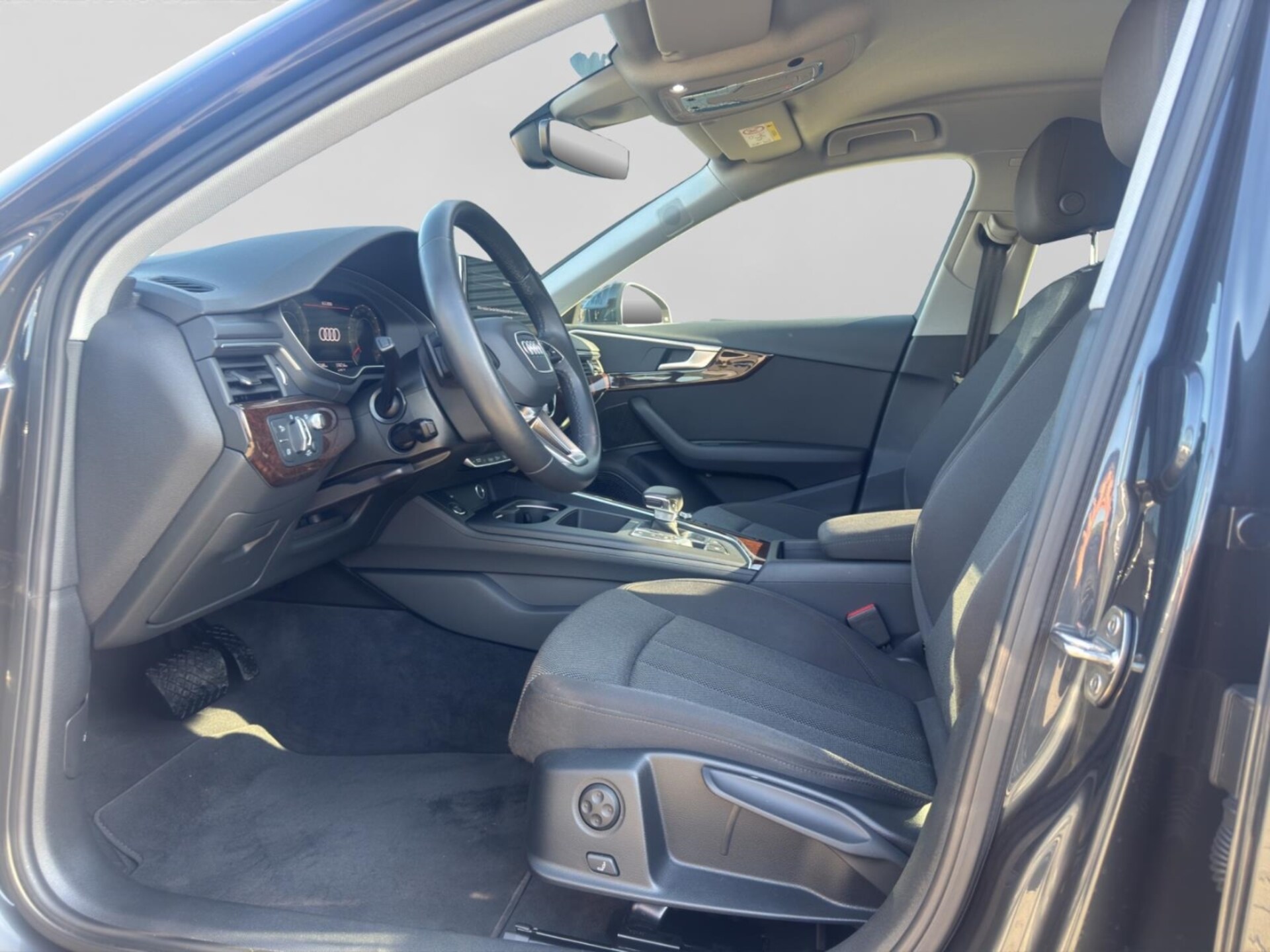 Audi A4 Limousine Advanced