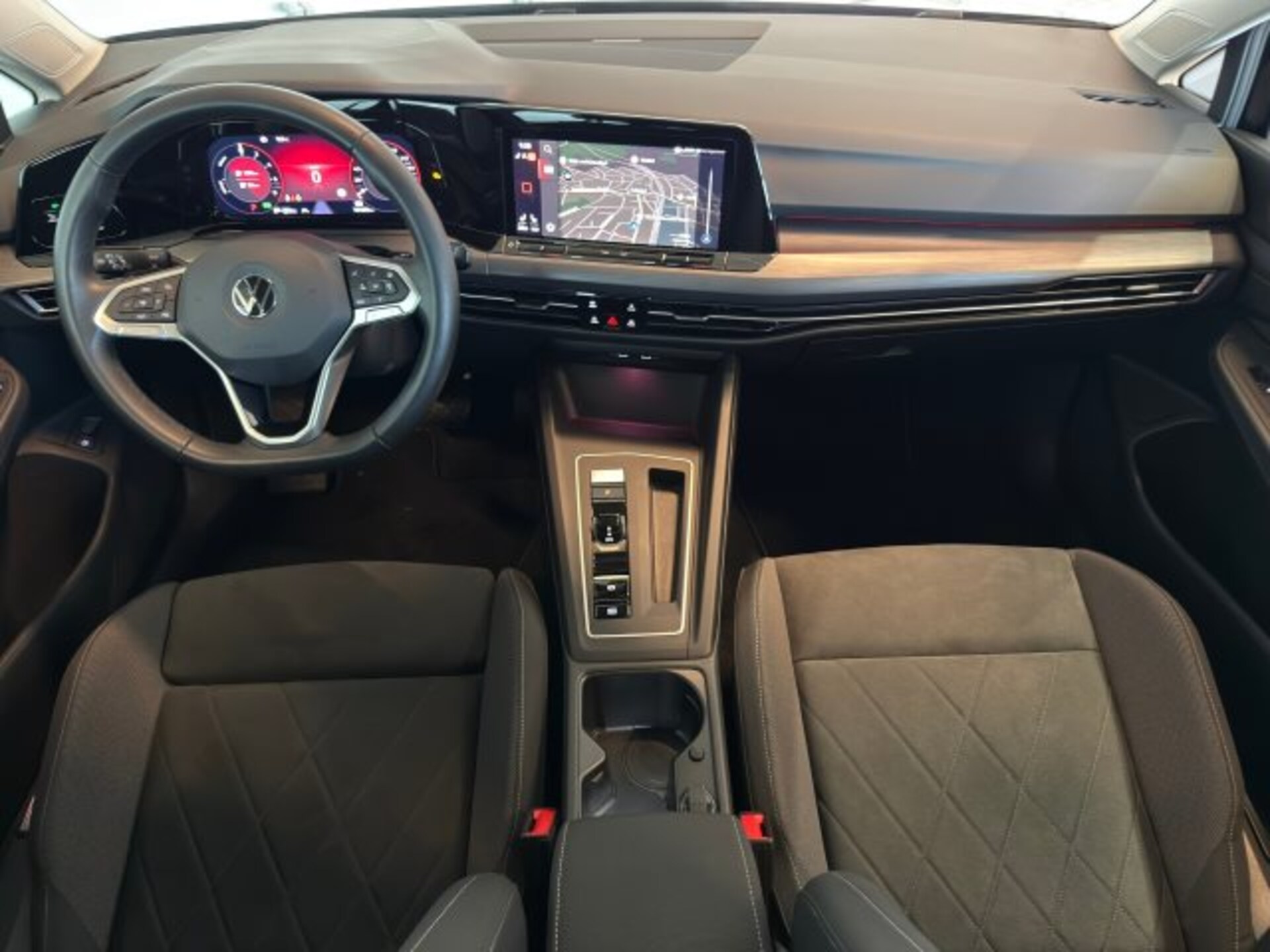 Volkswagen Golf Style