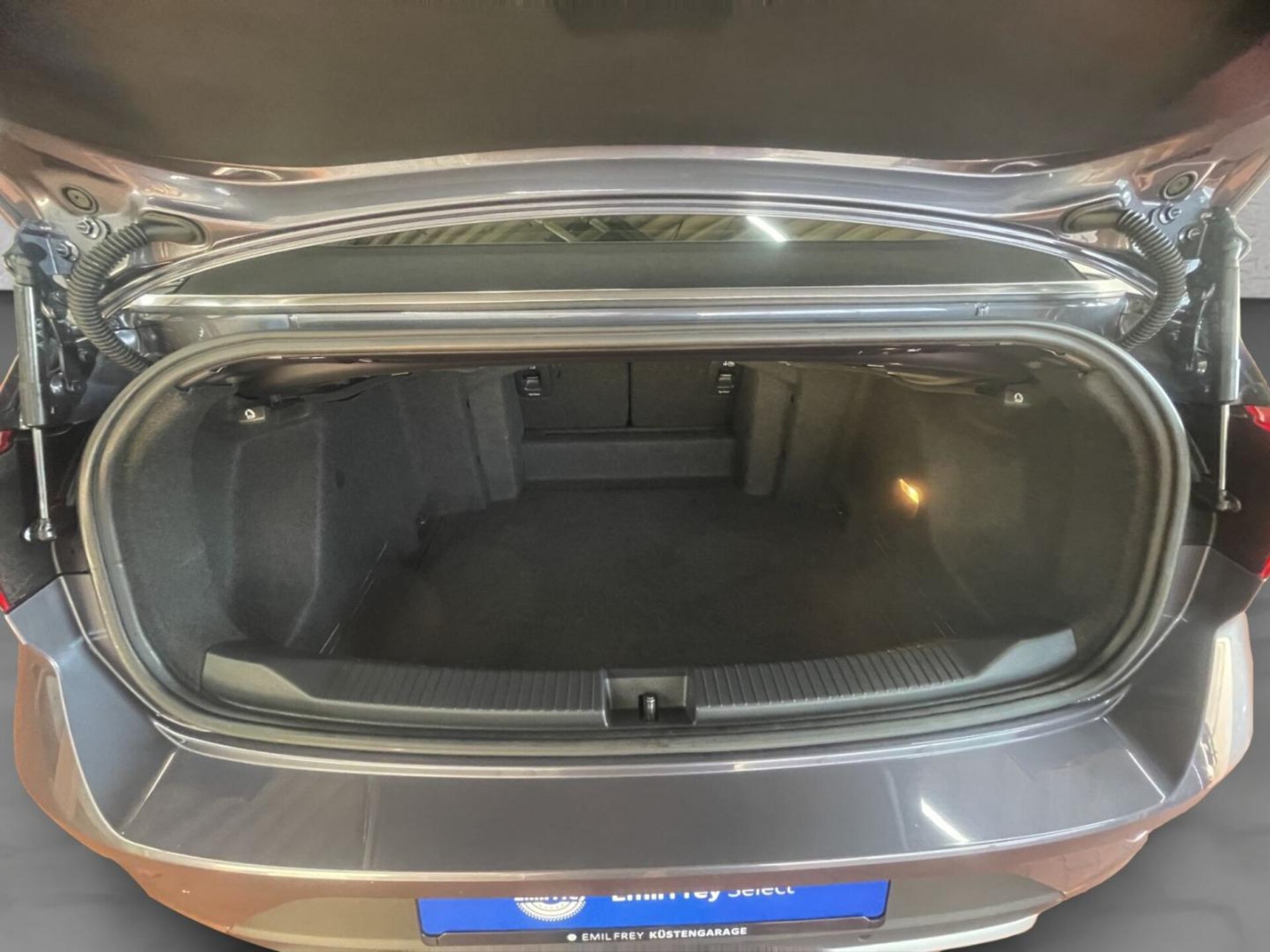 Volkswagen T-Roc Cabriolet Style