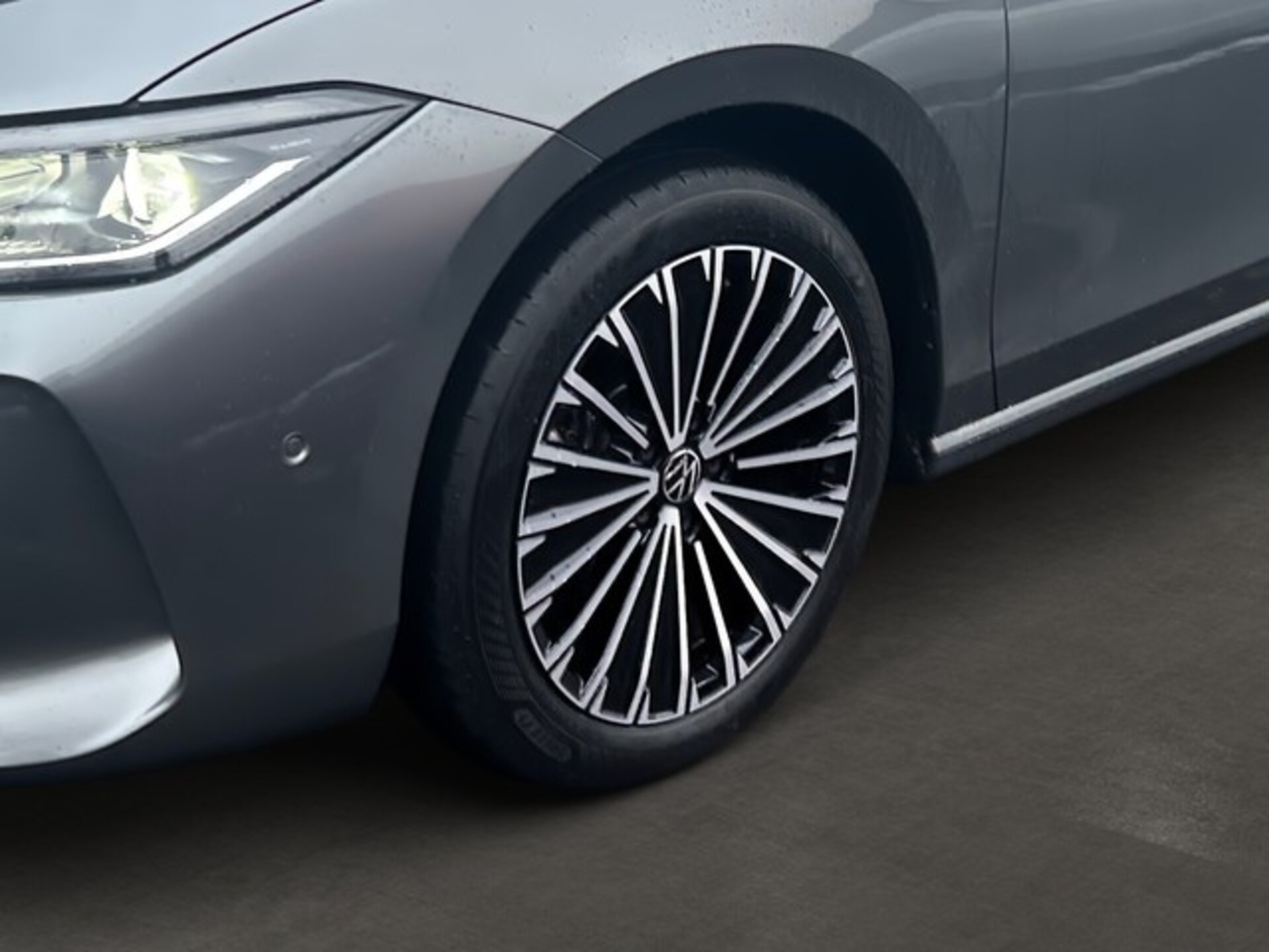 Volkswagen Passat Elegance