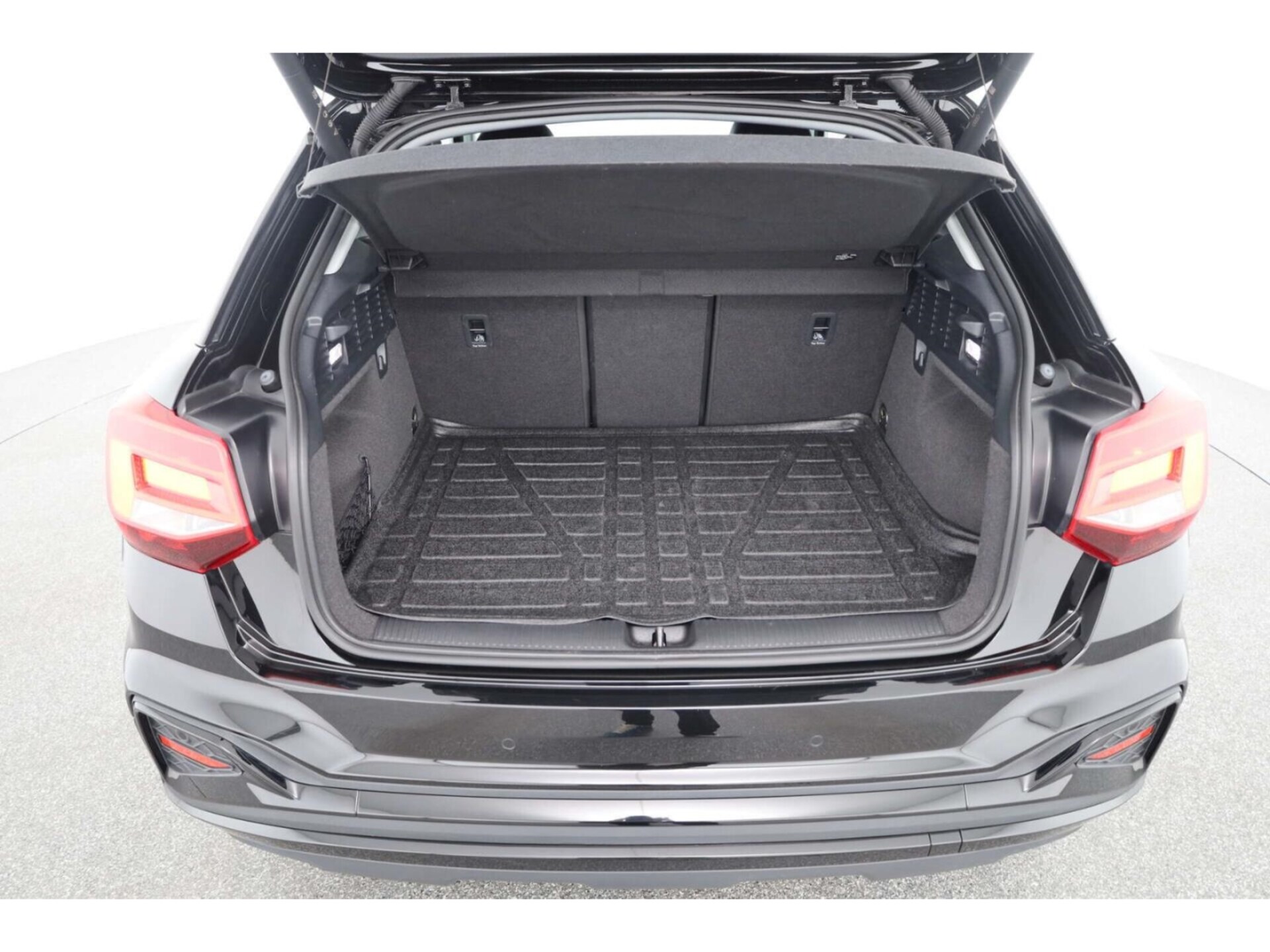 Audi Q2 S line