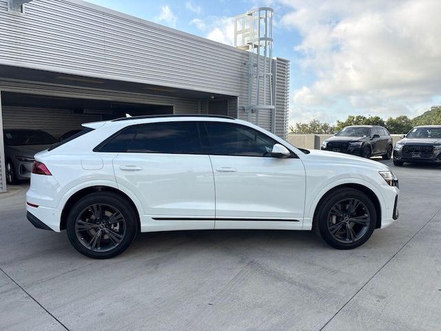 2026 Audi Q8