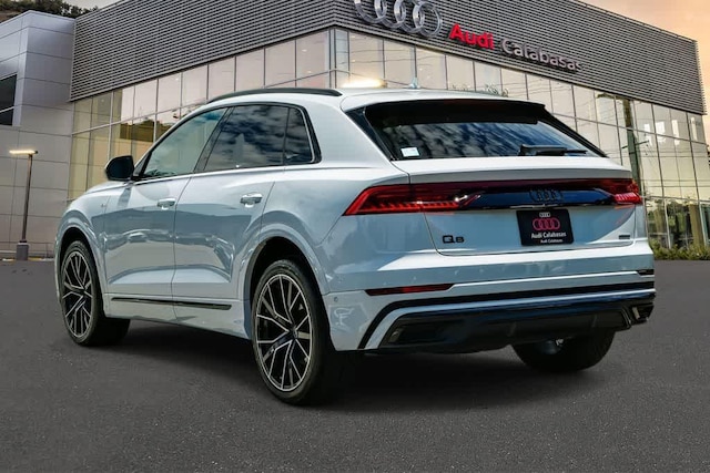 2021 Audi Q8