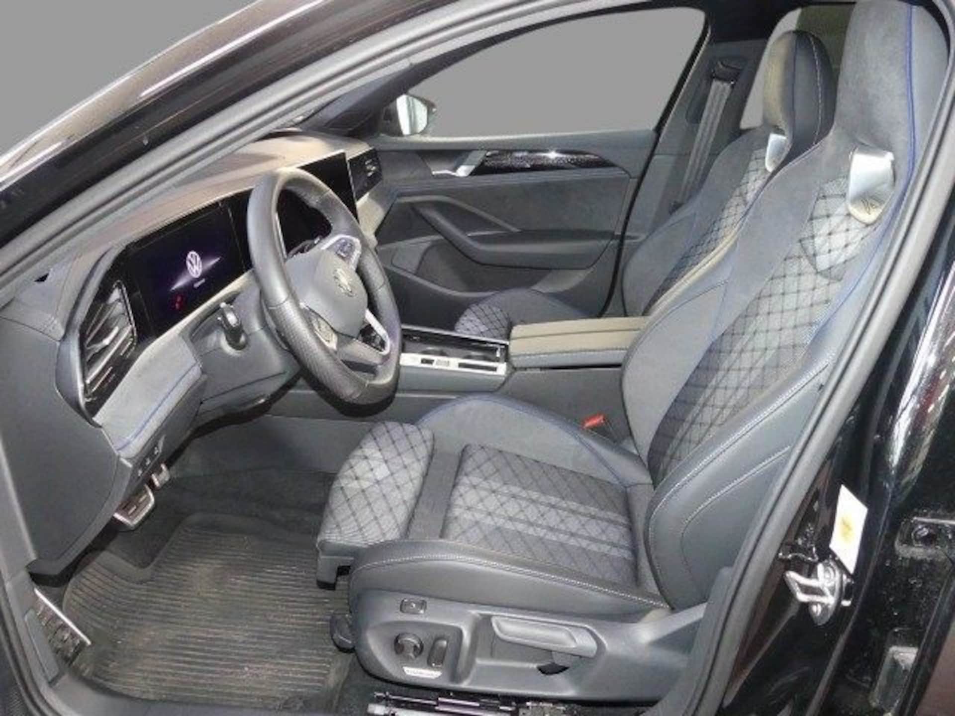 Volkswagen Passat R-Line