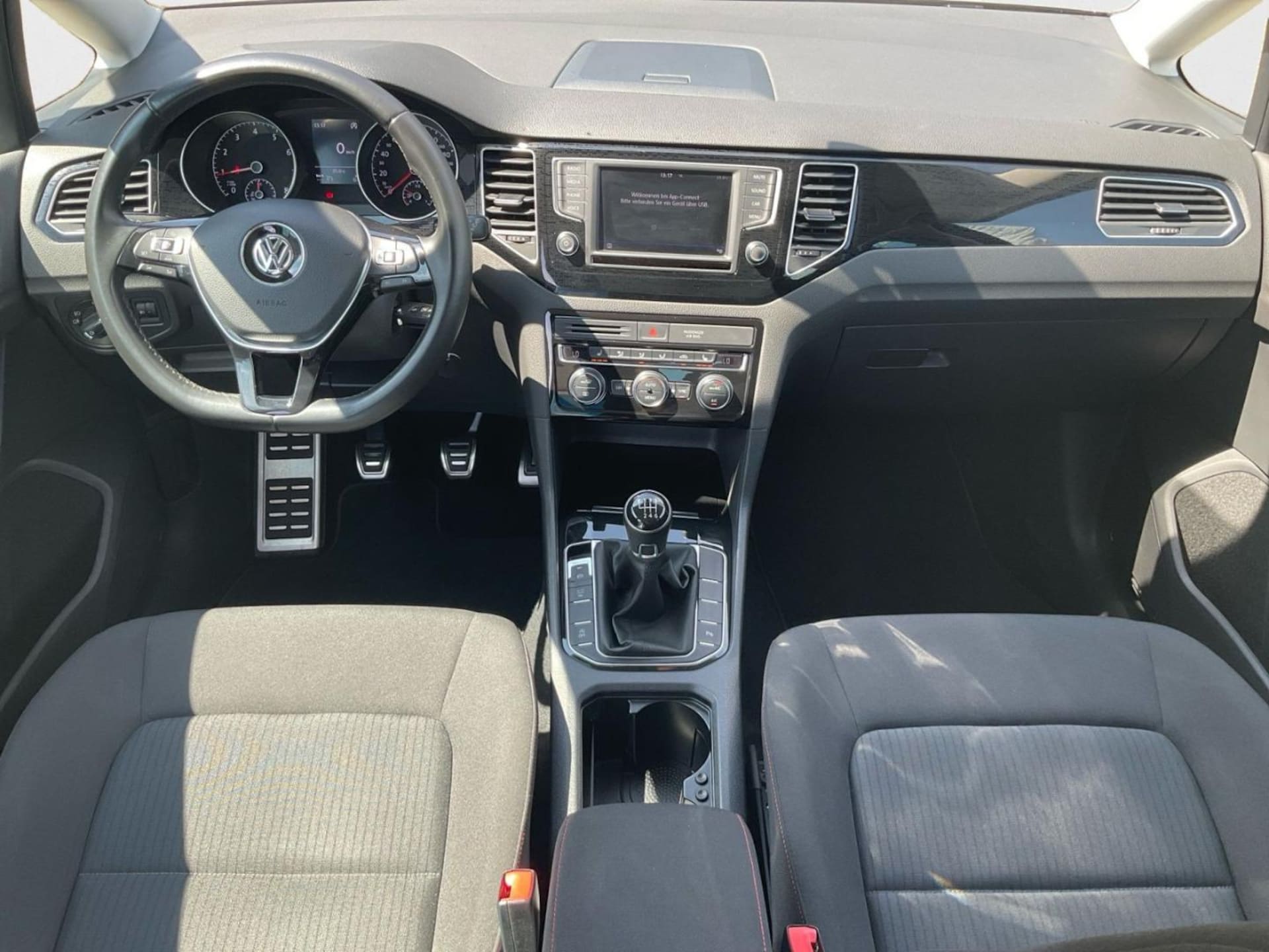 Volkswagen Golf Sportsvan SOUND