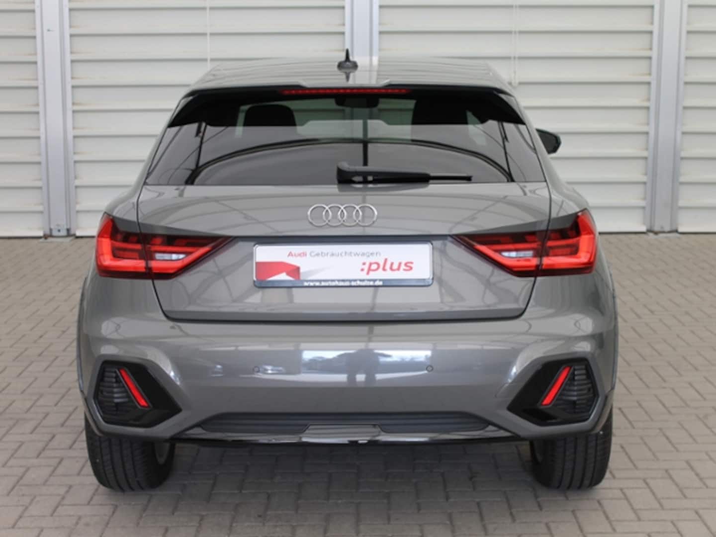Bild über Audi A1 allstreet 30 TFSI S tronic - für weitere Informationen kontaktieren Sie den Audi Partner