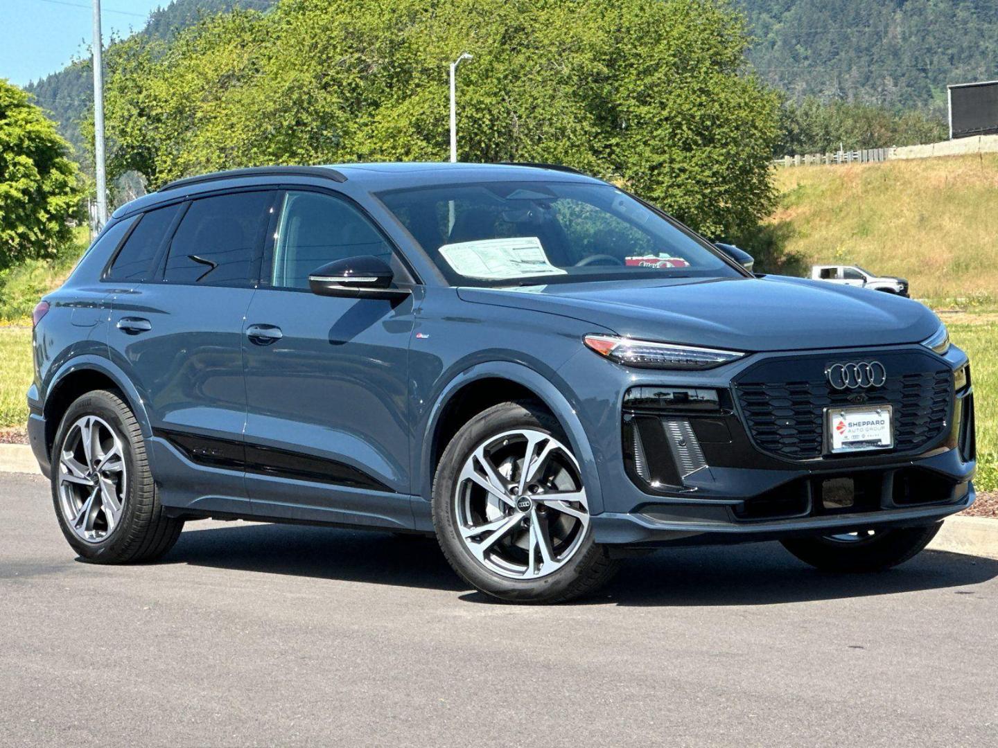 2027 Audi Q6 e-tron Premium Plus quattro's photo
