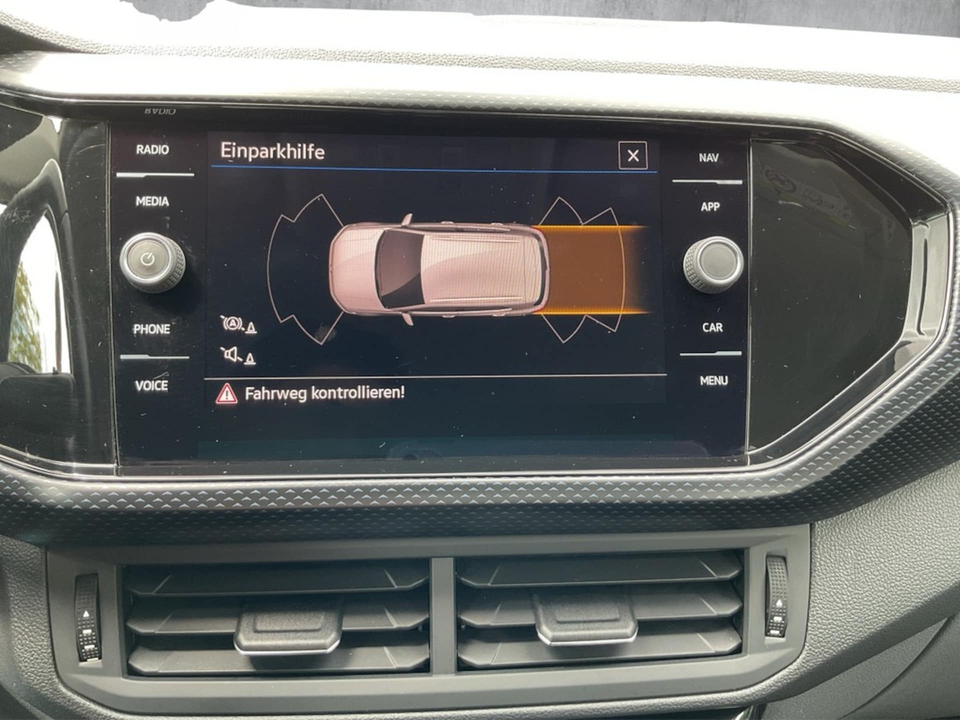 Volkswagen T-Cross United