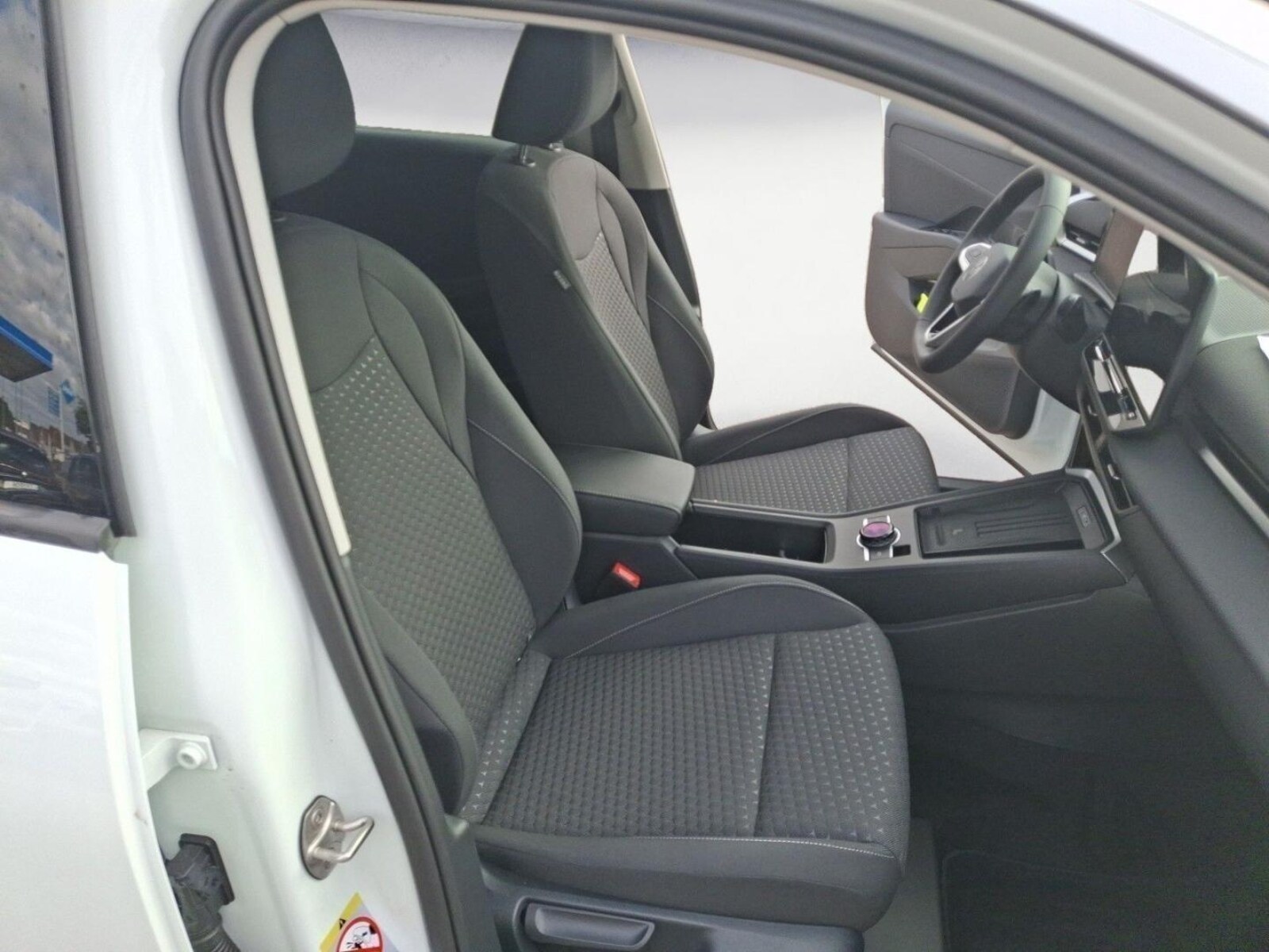Volkswagen T-Roc – Bild 11