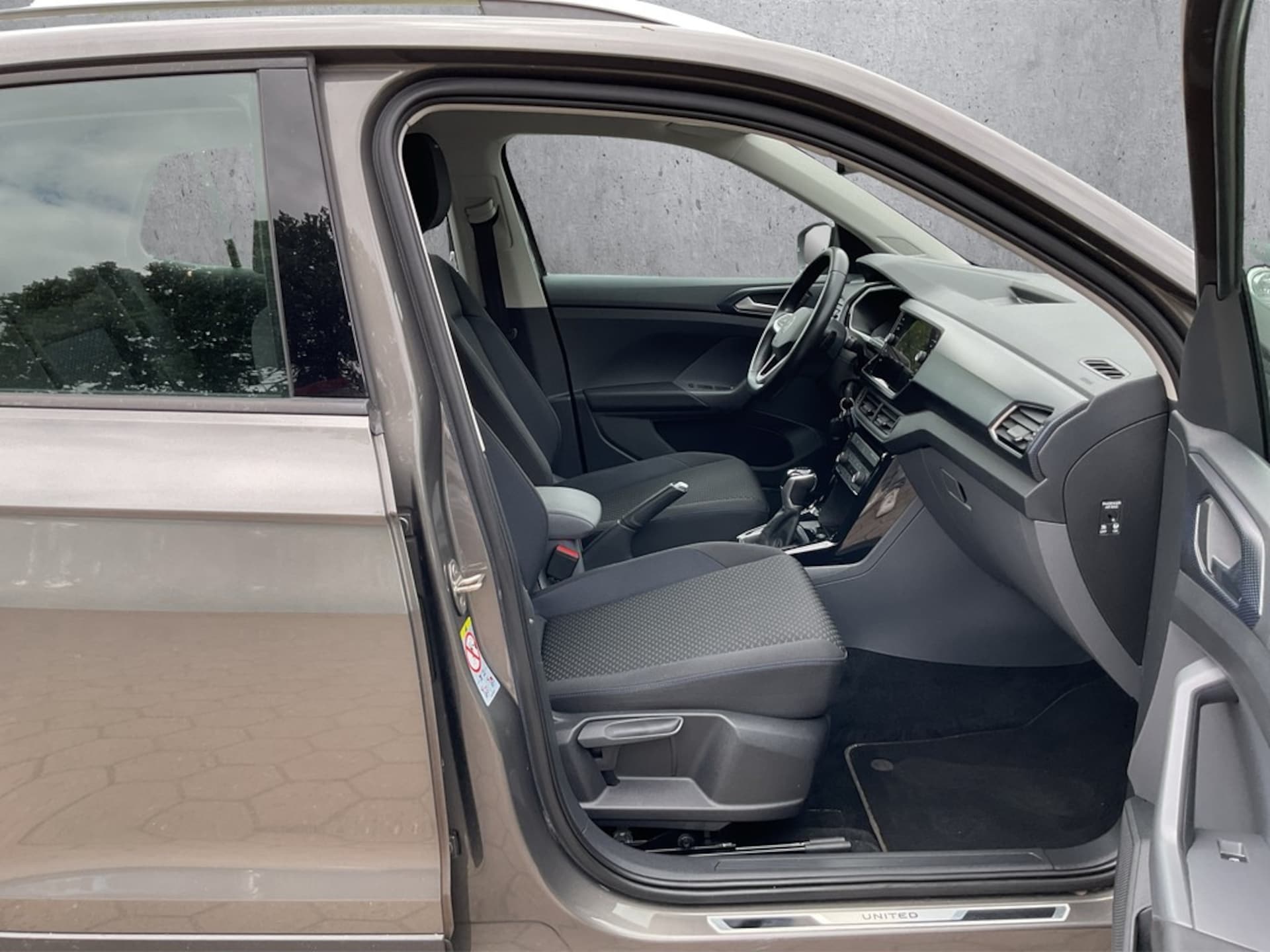 Volkswagen T-Cross United