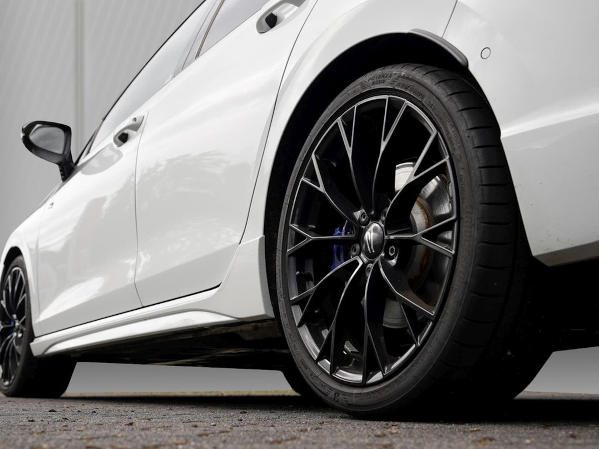 Volkswagen Golf R