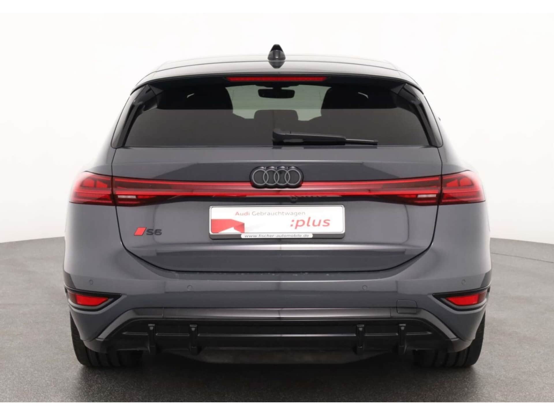 Audi S6 Avant e-tron