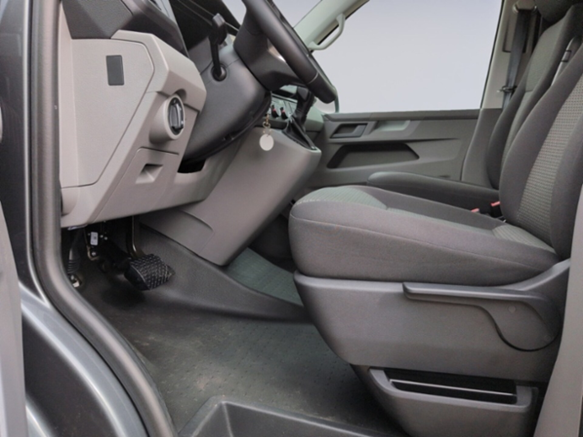 Volkswagen T6.1 Transporter Kasten kurzer Radstand