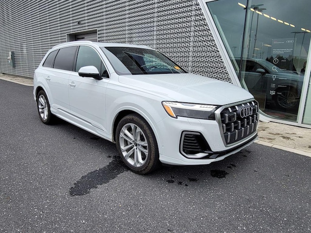Photo of 2025 Audi Q7