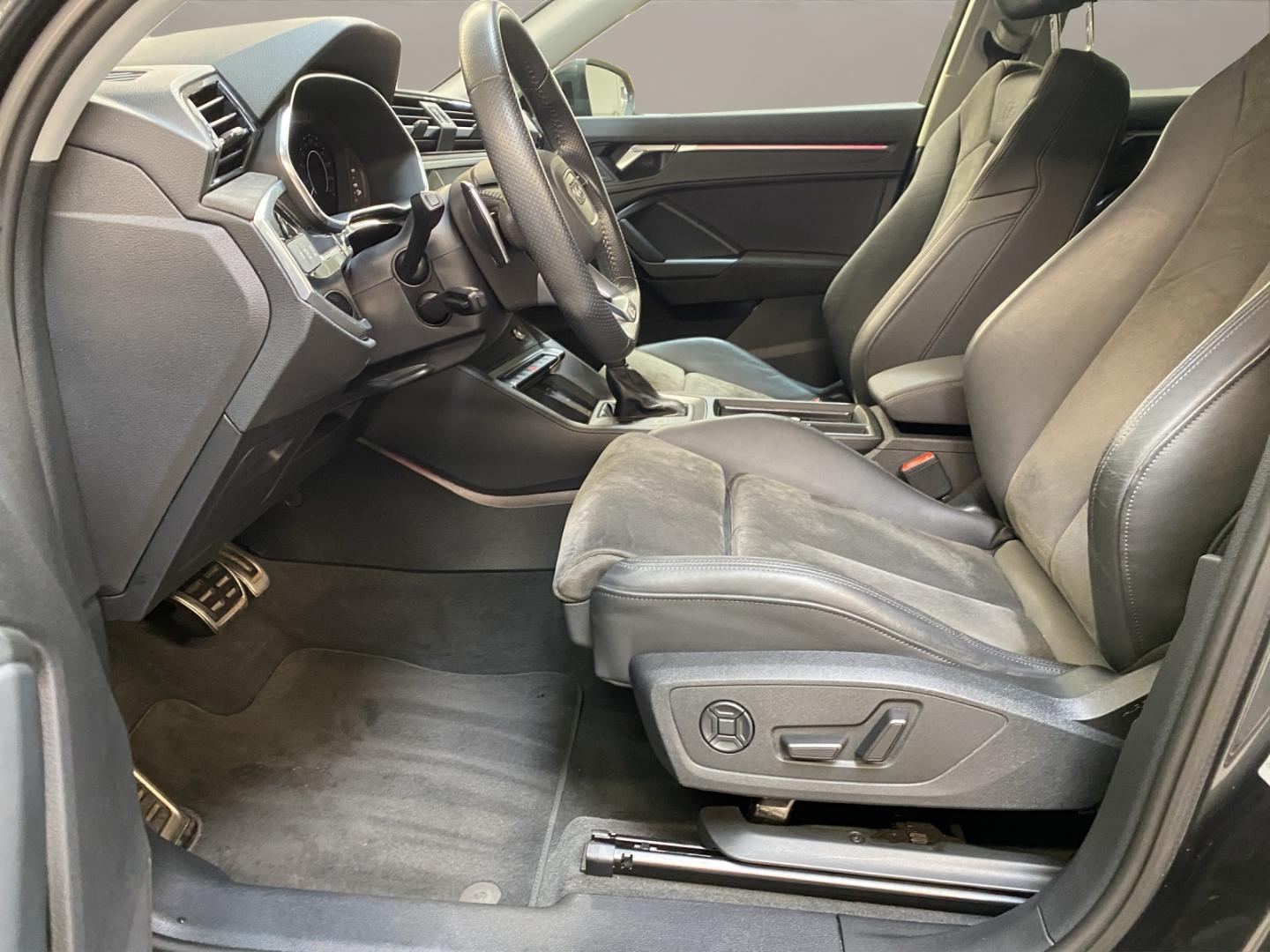 Image about Audi RS Q3 Sportback TFSI quattro S tronic
